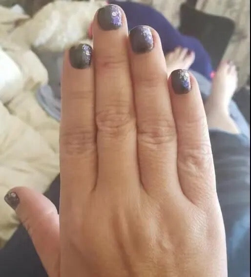 La Maricell skincare cream with vitamin E, vitamin A, and glutathione.