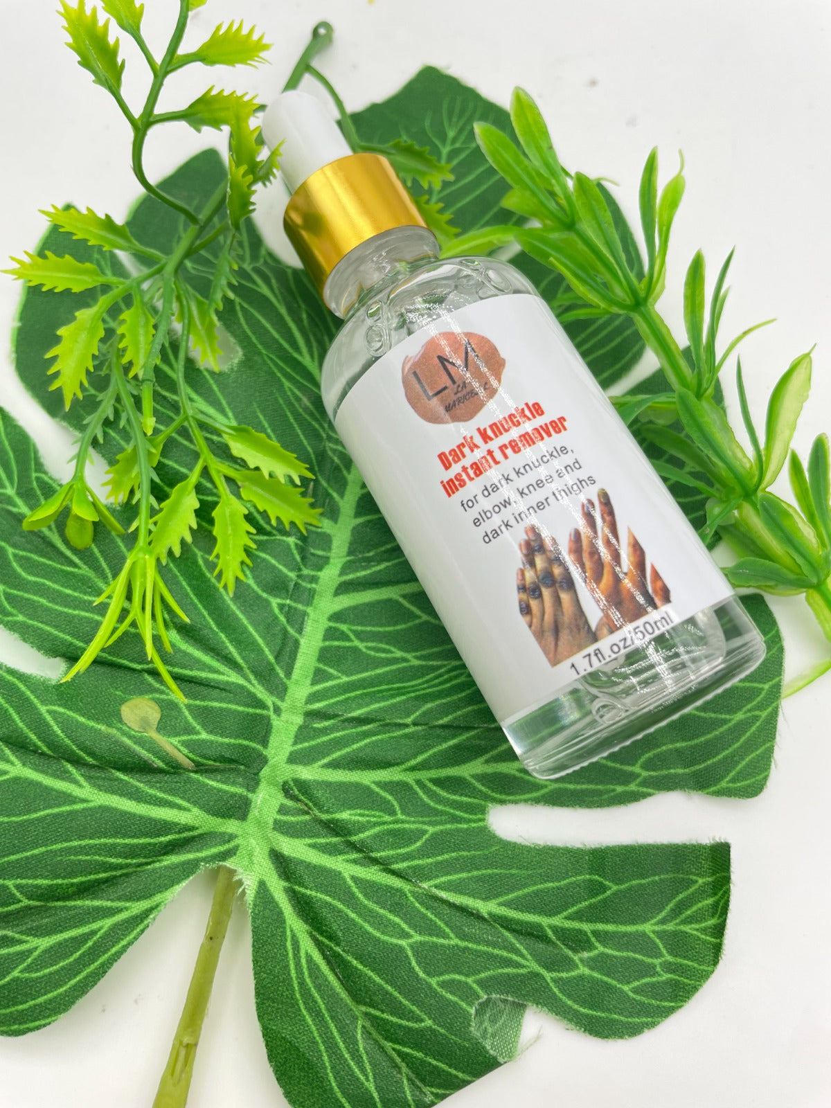 La Maricell 7 days skin glow products neatly displayed together.